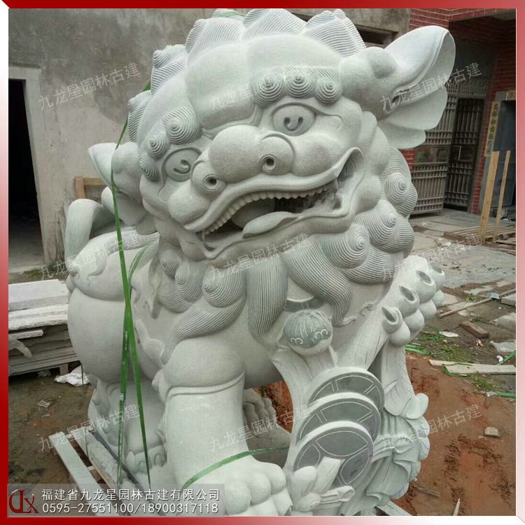 廟門口青石石獅子圖片